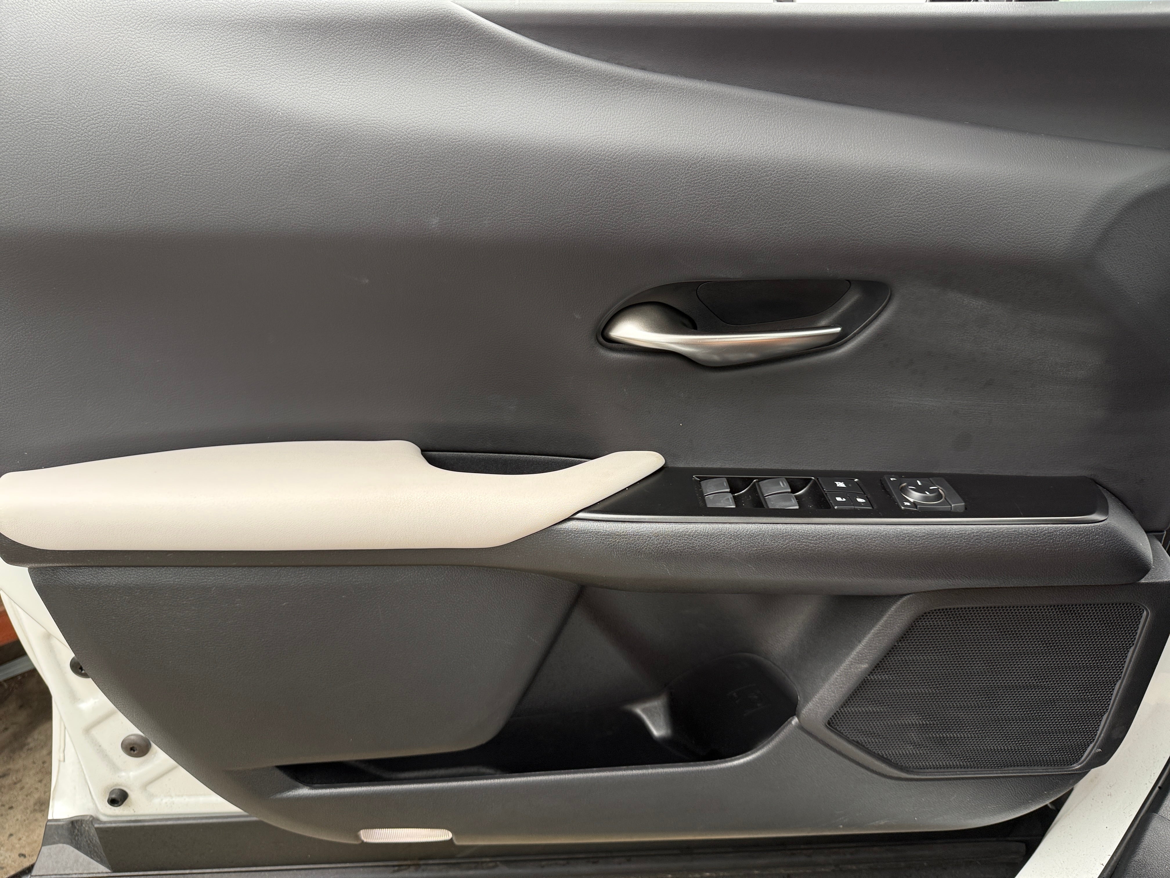 lexus ux hybrid 2023 JTHP6JBH0P2154212 image lexus ux hybrid 2023 JTHP6JBH0P2154212 image